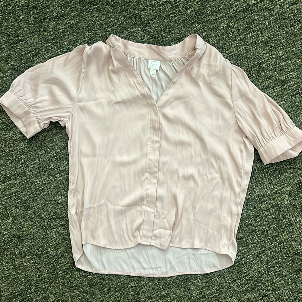 Roan + Ryan Evereve pink top